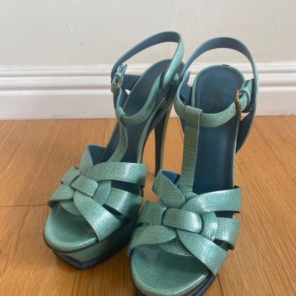 **Stunning Yves Saint Laurent Turquoise Blue Shoes - Size 37.5** - Picture 2 of 7